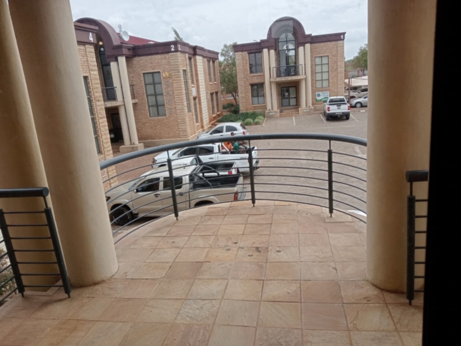 Commercial Property for Sale in Langenhovenpark Free State